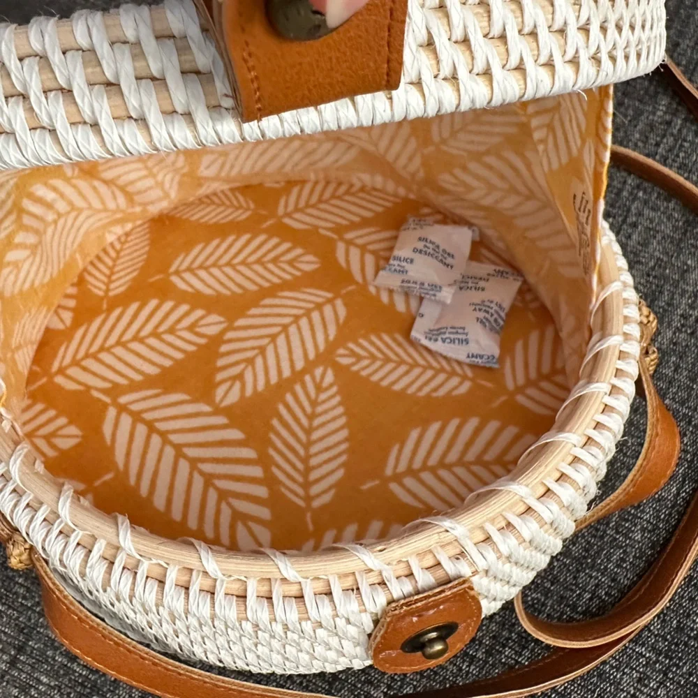 SOLD ==== Butterfly Bali Rattan Bohemian Crossbody - Picture 2 of 5